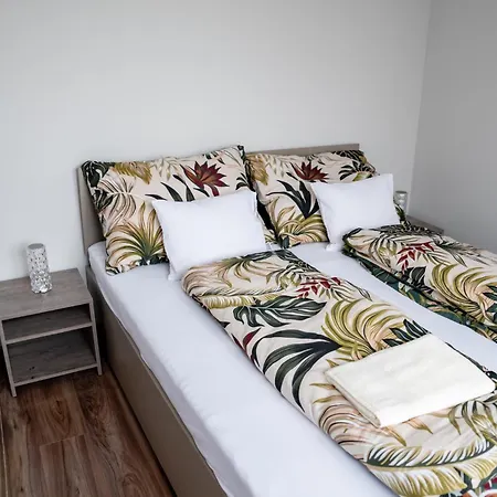 Orchidea Апартаменты Мако