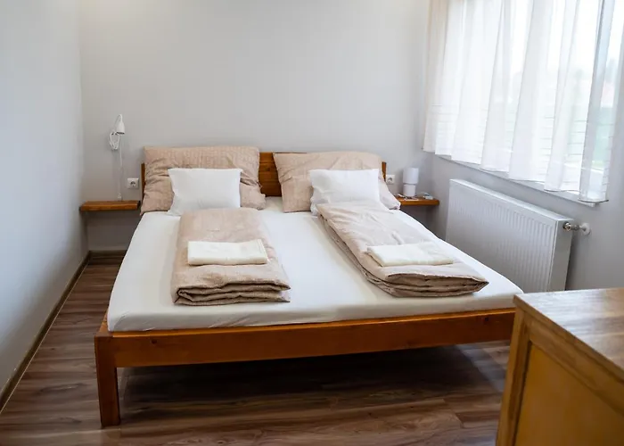 Orchidea Apartman *